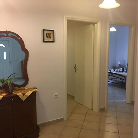 Facen Stella Liapades